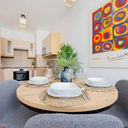 Spacious With Parking And Balcony By Renters Apartment